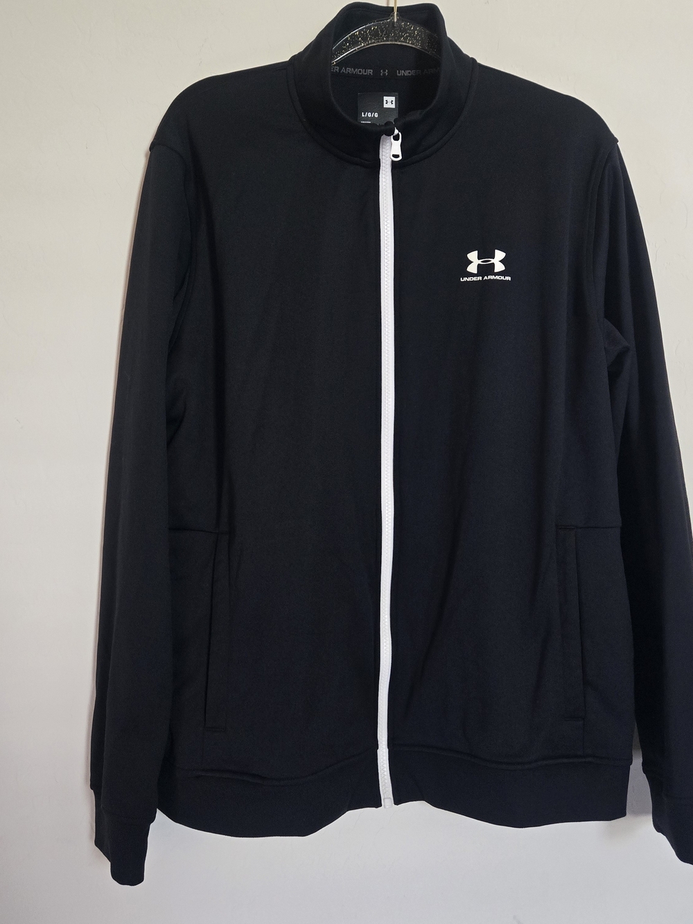 Under Armour Mens Large Black Full Zip Track Jacket Stand Collar White Trim
